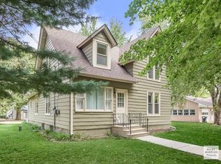 330 W Pleasant St, SHERIDAN, IL 60551