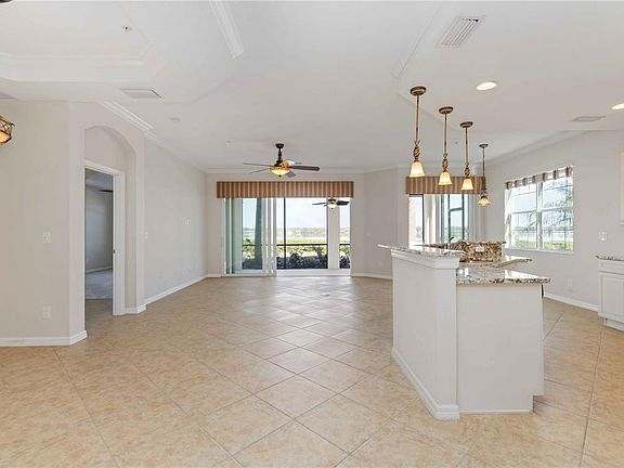 5th image of 1264 Riverscape St #B