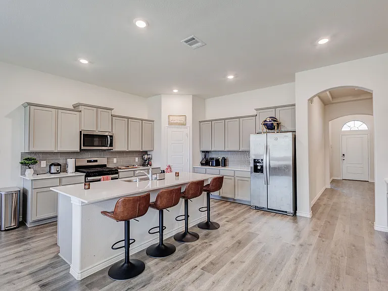 6993 Newby Ln — Photo 7