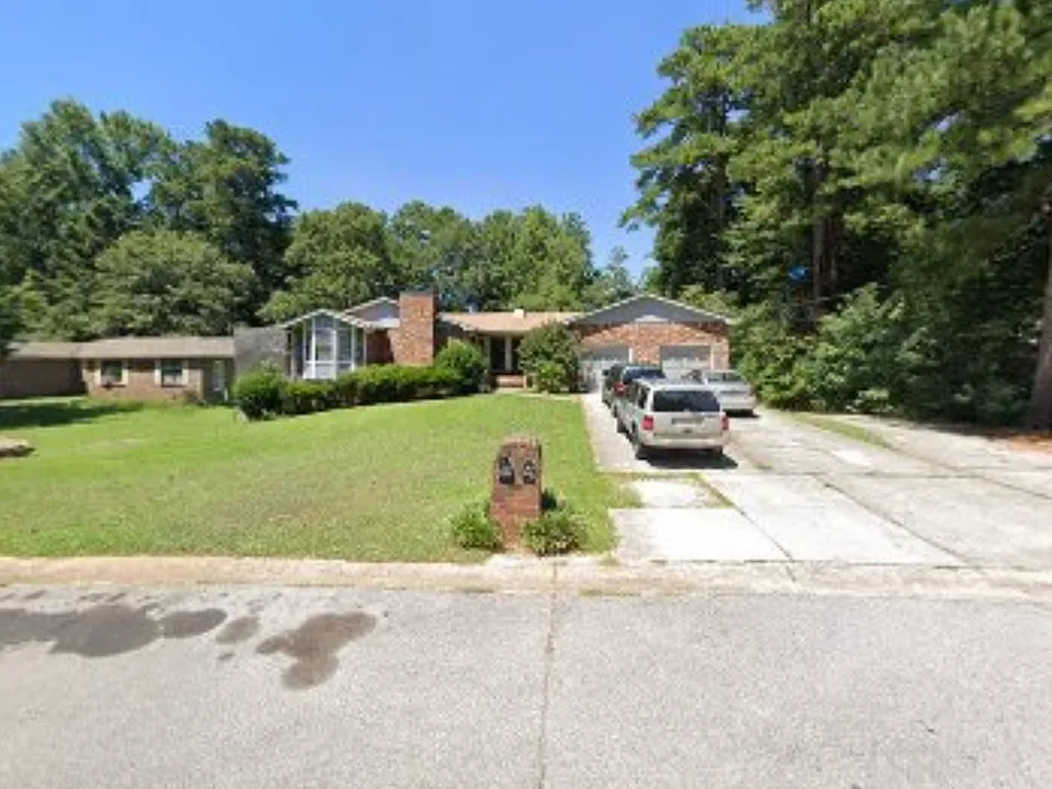365 River Brook Ct #365
