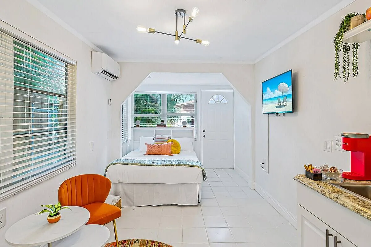 Flamingo Dr, West Palm Beach — Photo 2