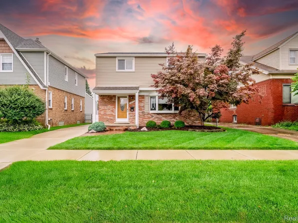 15745 McLain Ave, Allen Park, MI 48101