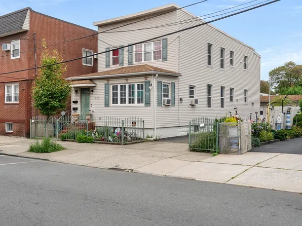 221 Quincy Ave, Kearny, NJ 07032