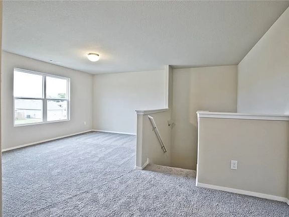 5th image of 5098 W Claxton Cir