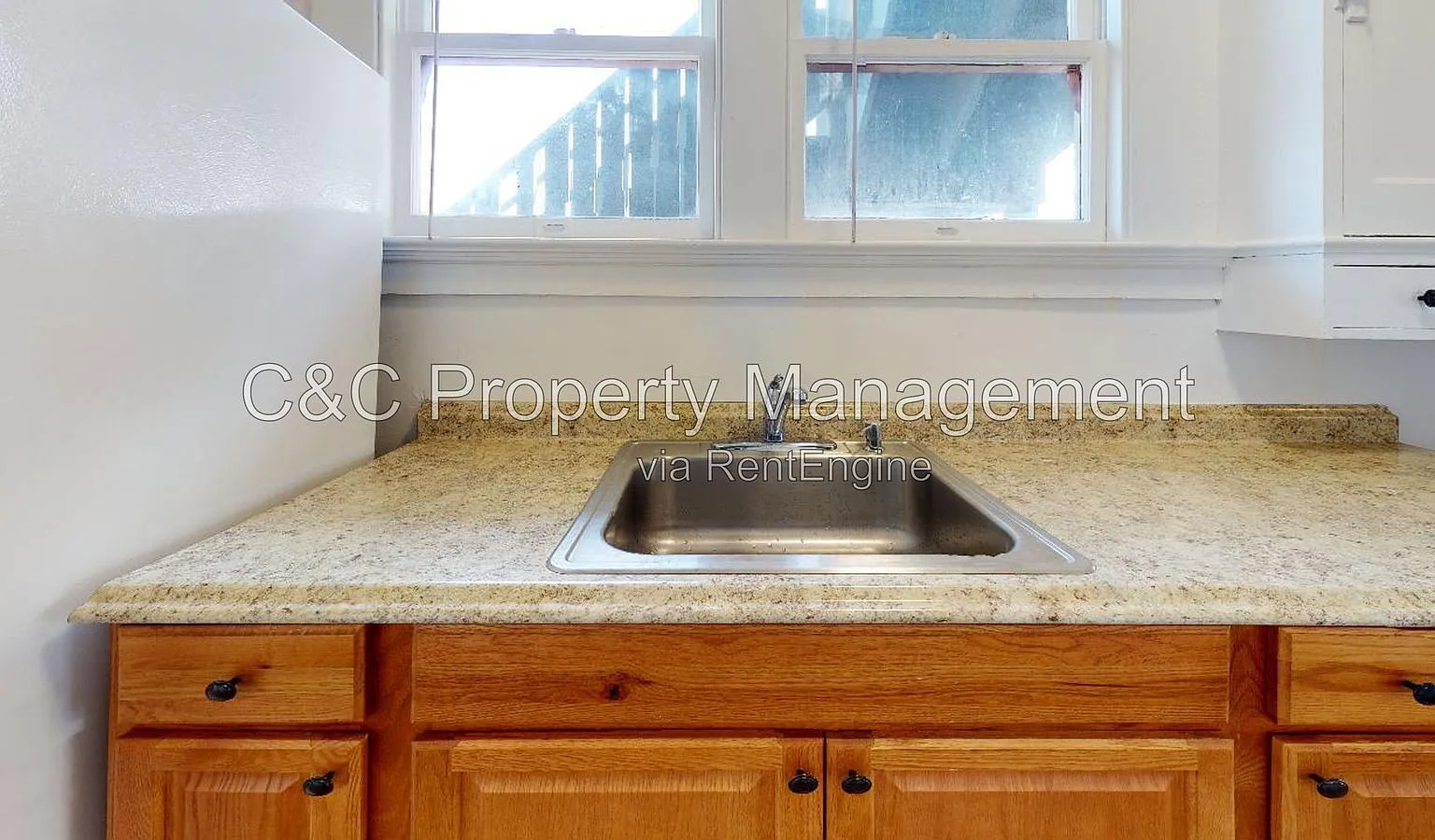 1200 W Market Cir — Photo 4