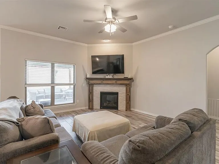 13809 Village Cv — Photo 4