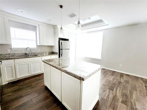 4th image of 2211 Taxco Ct