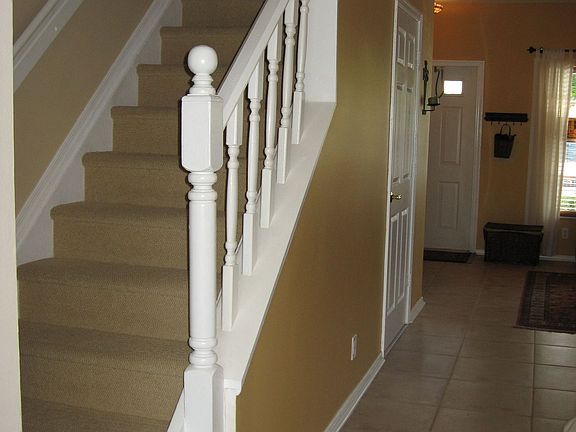 4th image of 16771 Hemingway Dr