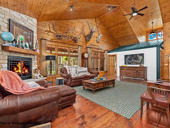 3rd image of 3936 Eagle Waters Rd #1