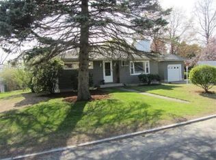 44 Davis Rd, Methuen, MA 01844