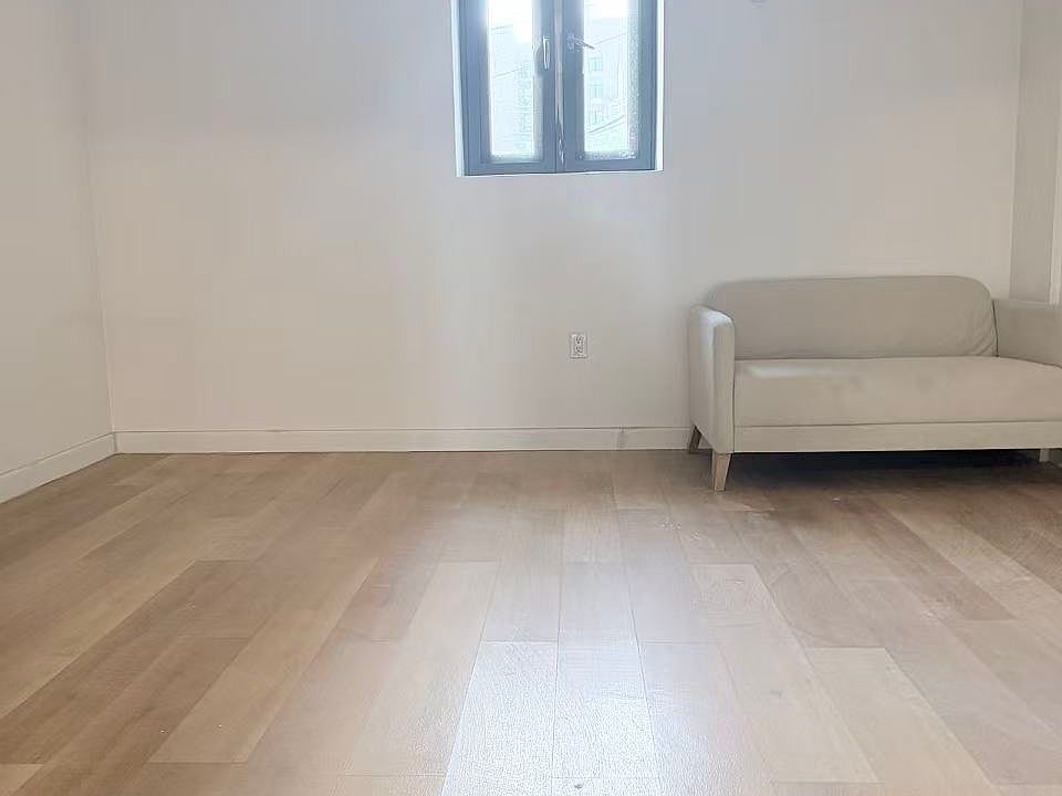 1st image of 8910 150th St #1B