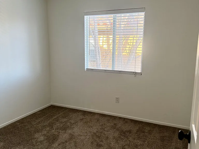 Indian Creek Pl — Photo 15
