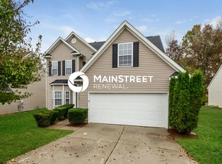 10421 Gold Pan Rd, Charlotte, NC 28215