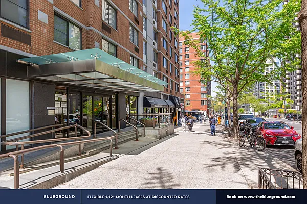 Rented by The Blueground | media 69