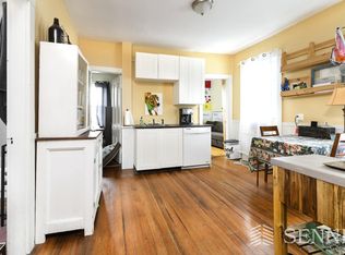 1 Hampshire Ct #3A, Cambridge, MA 02139