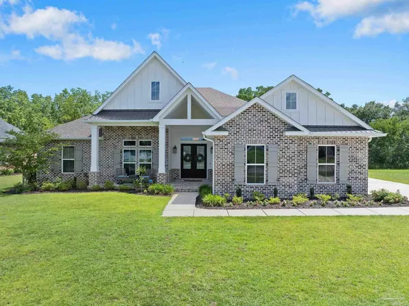 3237 Edinburg Castle Dr, Milton, FL 32583