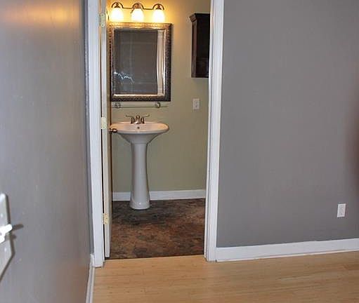 5th image of 2628 1/2 3rd St