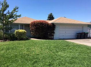 1559 Valley View Dr, Medford, OR