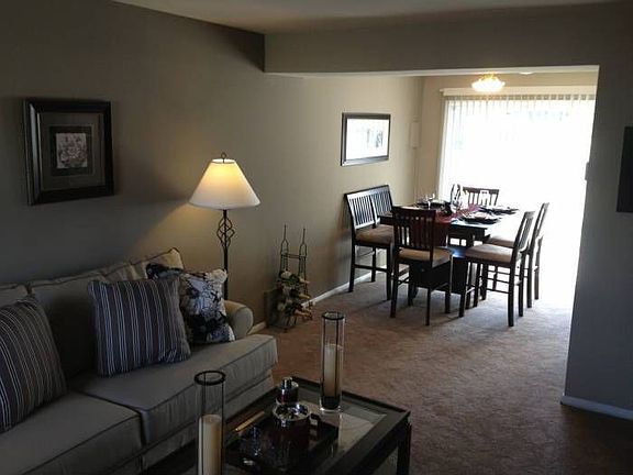 Living & Dining Space 2