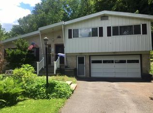 12 Lawson Ct, Binghamton, NY 13905