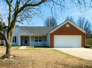 1930 Maple Sugar Ln, Fuquay Varina, NC 27526