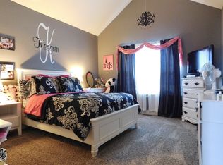 820 Gold Rush Ave, Nixa, MO 65714