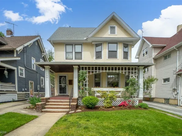 1290 Brockley Ave, Lakewood, OH 44107