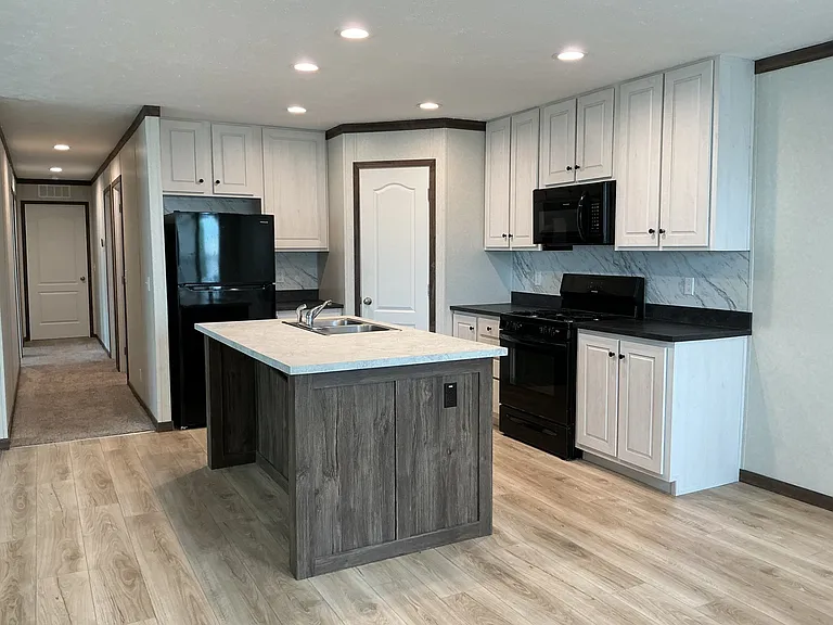 Woodhaven Place — Photo 15