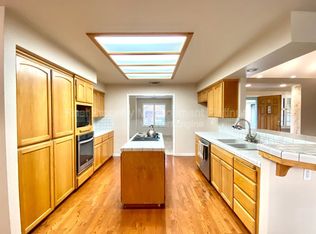 672 W Ellery Ave, Clovis, CA 93612