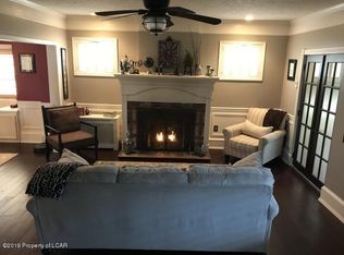 1101 Pine St, Freeland, PA 18224