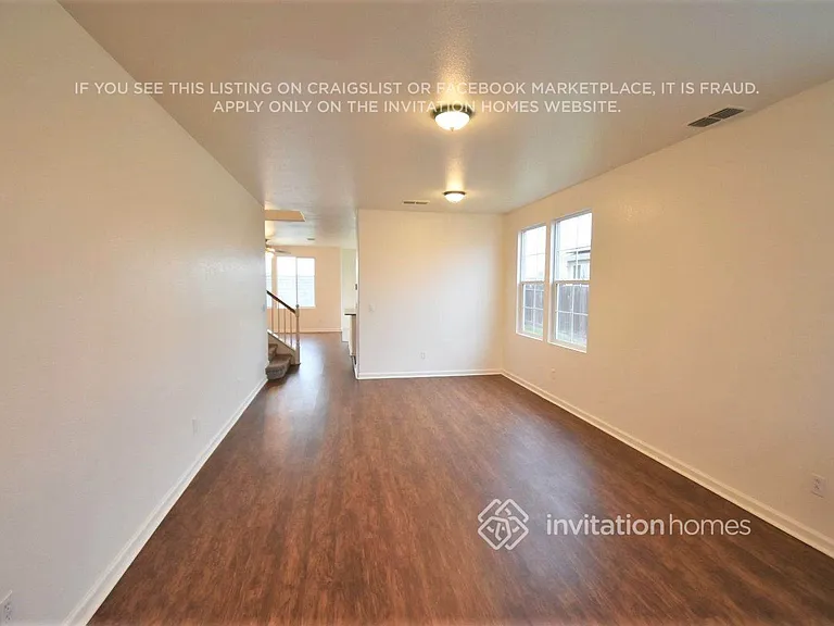 5542 Ravine Ct — Photo 3