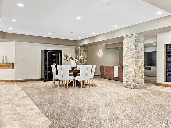 71st image of 1015 Claymark Dr