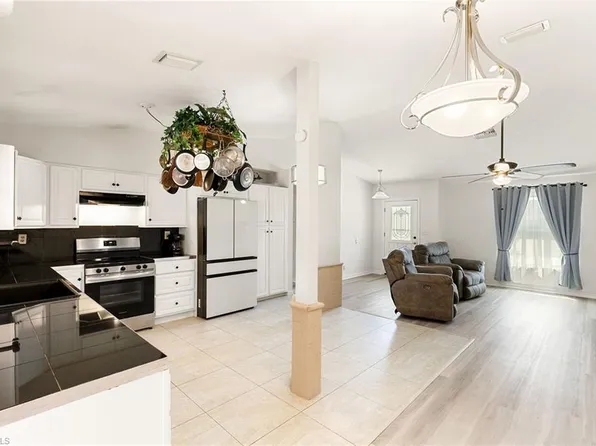 10901 Tangelo TER, BONITA SPRINGS, FL 34135