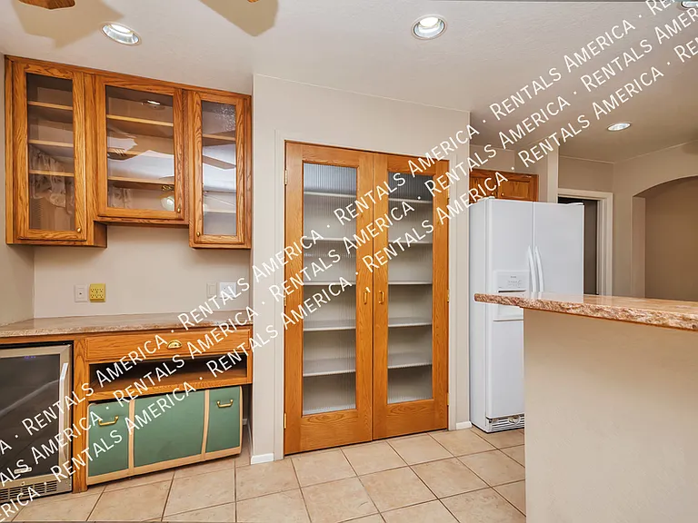 7620 S Trumpet Vine Ave — Photo 9