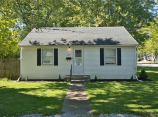 135 Ohio Ave, Sabina, OH 45169