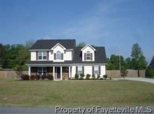 6708 Valley Falls Rd, Hope Mills, NC 28348