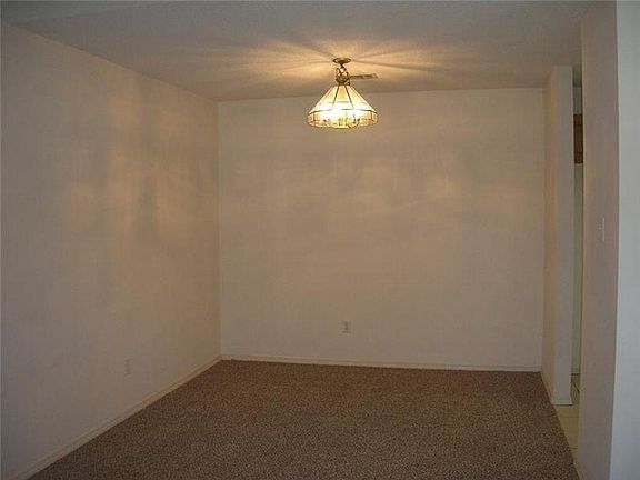 2nd image of 2021 Plum Creek Ln #B