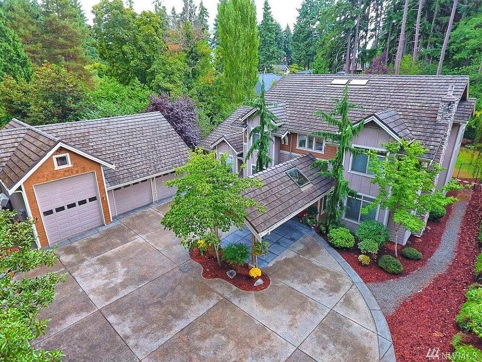 1st image of 10416 SE 22nd St