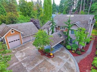 10416 SE 22nd St, Bellevue, WA 98004