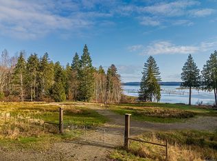 8460 Penny Ln, Comox Valley, BC V0R 1W0