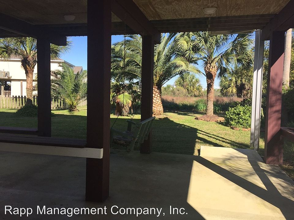 1st image of 22422 Vista Del Mar