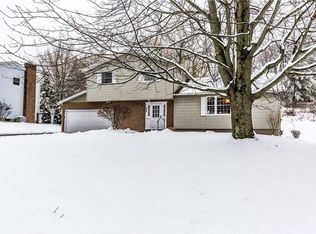 4583 Red Fox Dr, Manlius, NY