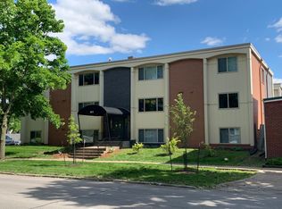 411 E Market St #301A, Iowa City, IA 52245