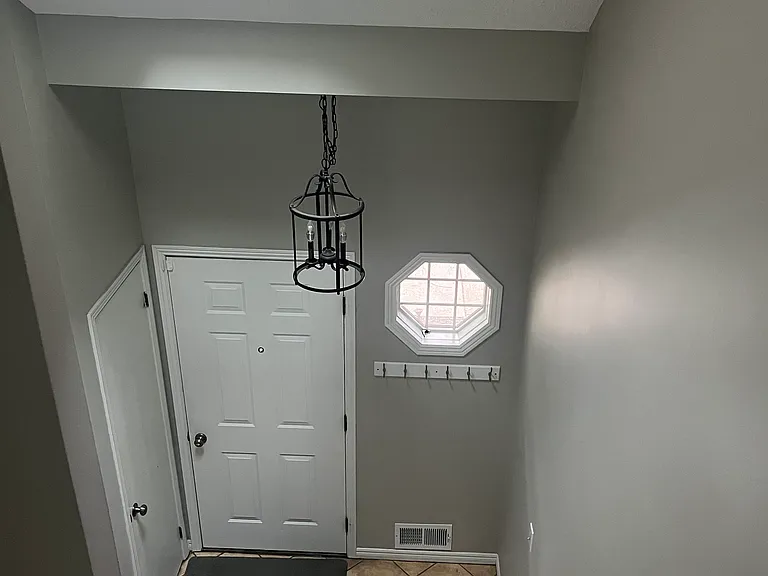 6207 Creek View Trl — Photo 16