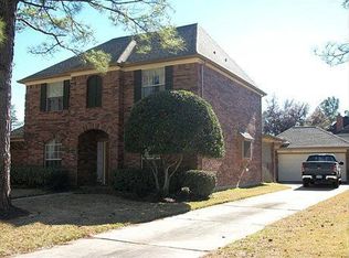 12311 New Hampton Dr, Tomball, TX 77377