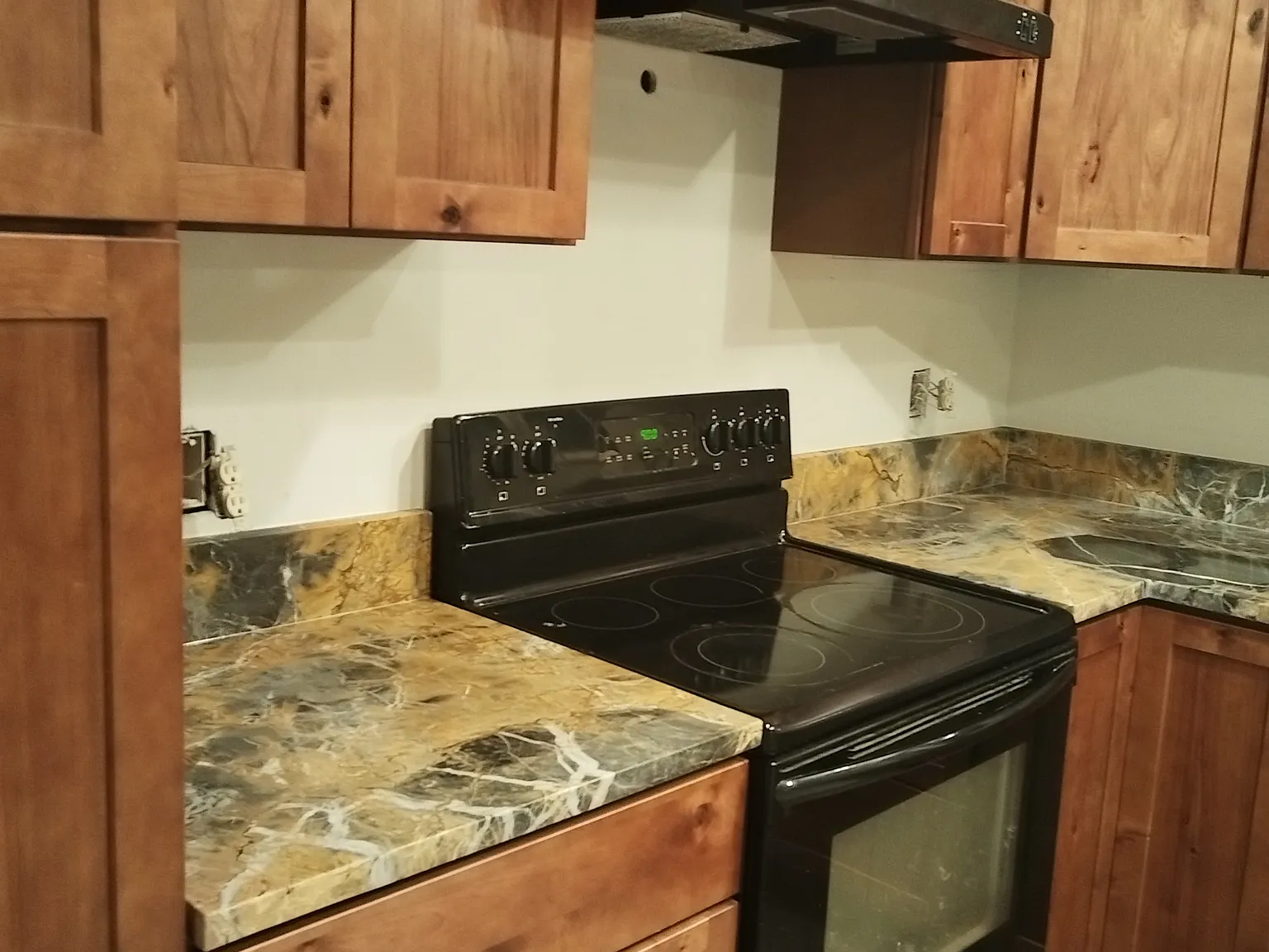 4 bed, 2000 sqft, $2,800 — Photo 3