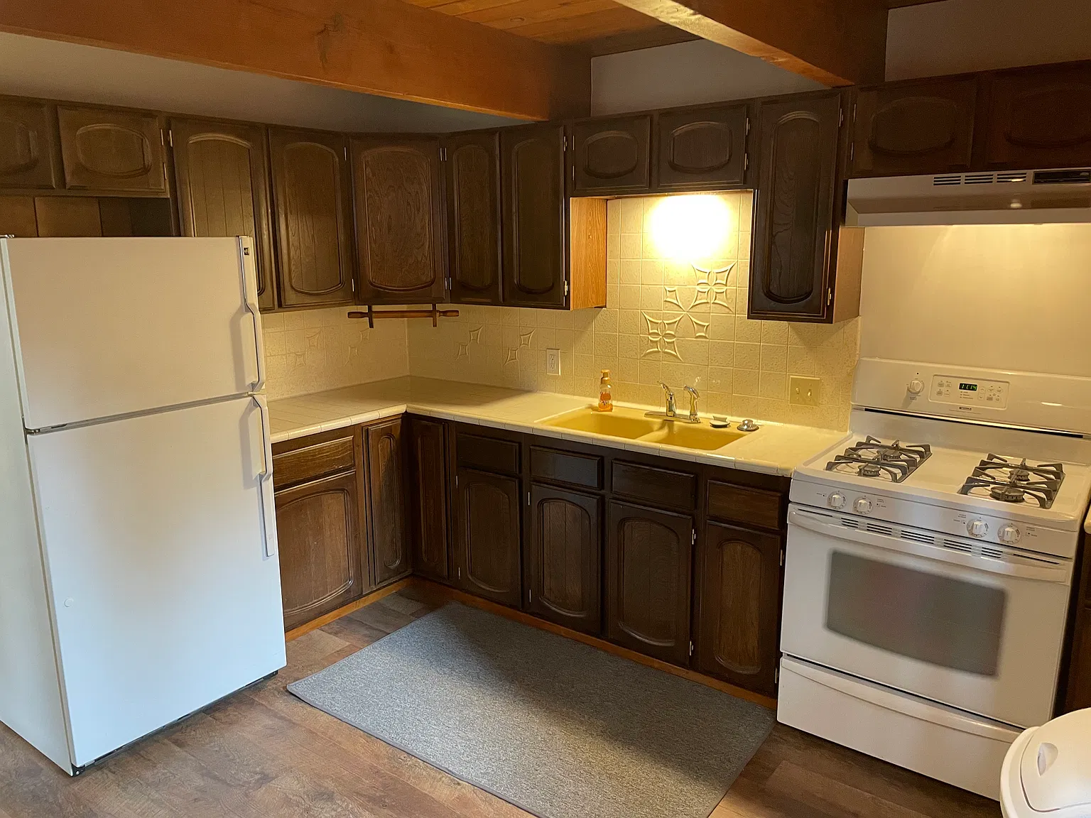 2 bed, 1024 sqft, $1,845 — Photo 4