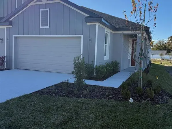 3744 Nandina Cir, Sun City Center, FL 33573