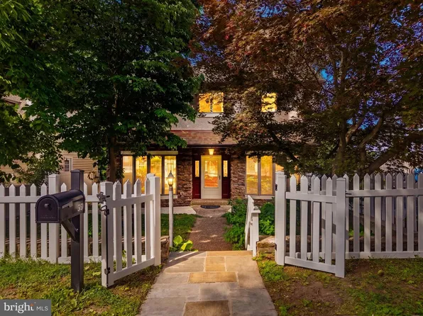 55 Price St, Bala Cynwyd, PA 19004