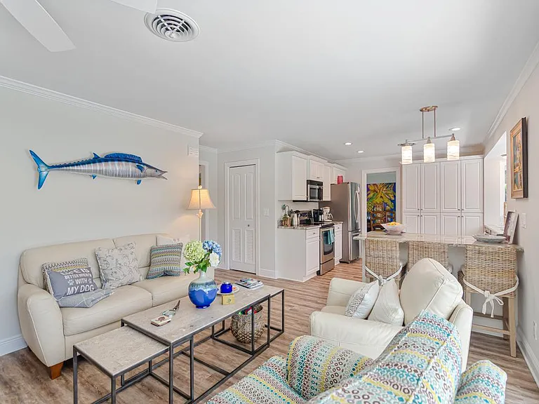 1636 Indian Bay Dr — Photo 30